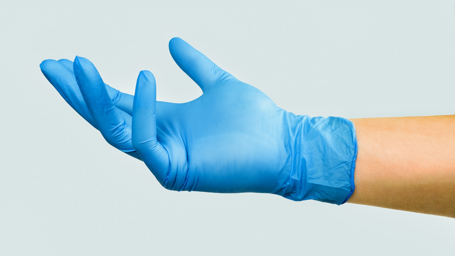 Rękawiczki jednorazowe – jak wybrać najlepsze?